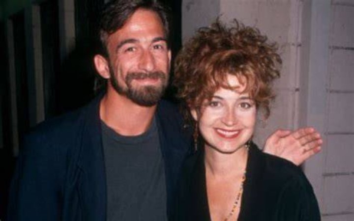Annie Potts And Steven Hartley: A Hollywood Power Couple