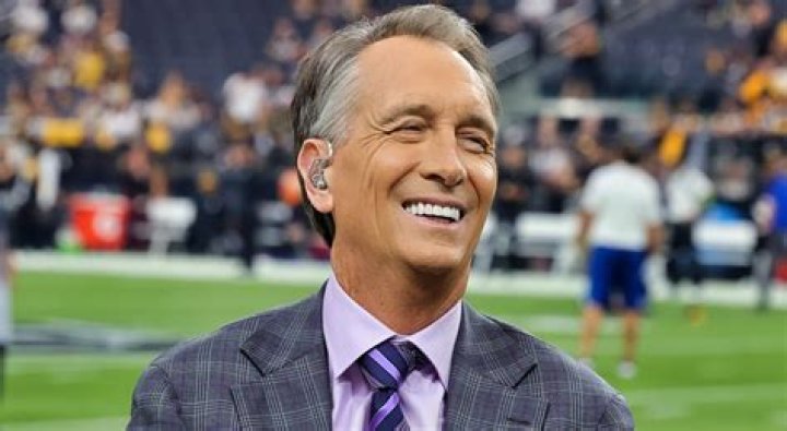 Cris Collinsworth is Married to Wife Holly Bankemper. Kids Jac