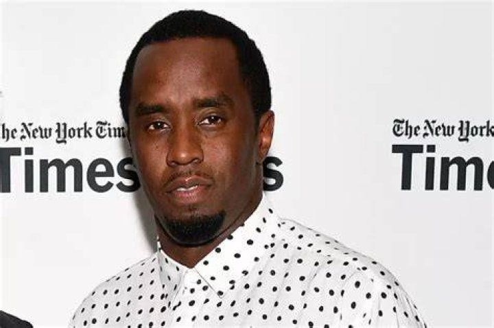 Diddy has changed his name again back to Puff Daddy Dazed