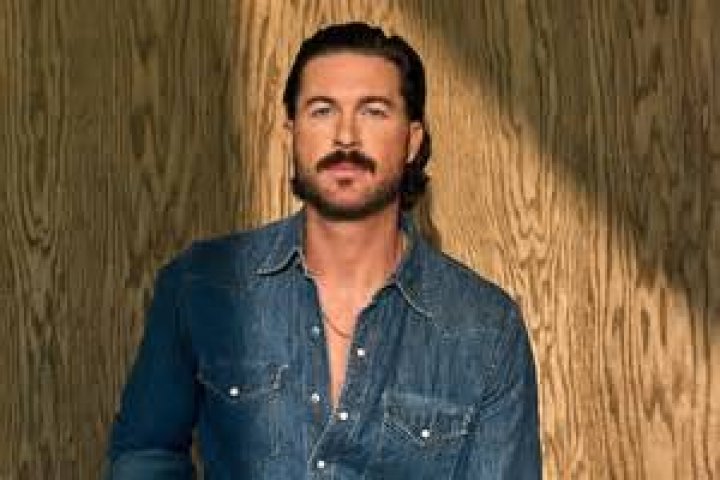 Does Country Music Star Riley Green Have A Special Someone?