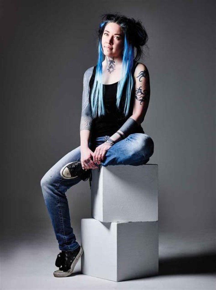 ENSHRINE YOUR SOUL Gallery Magazine Jersey