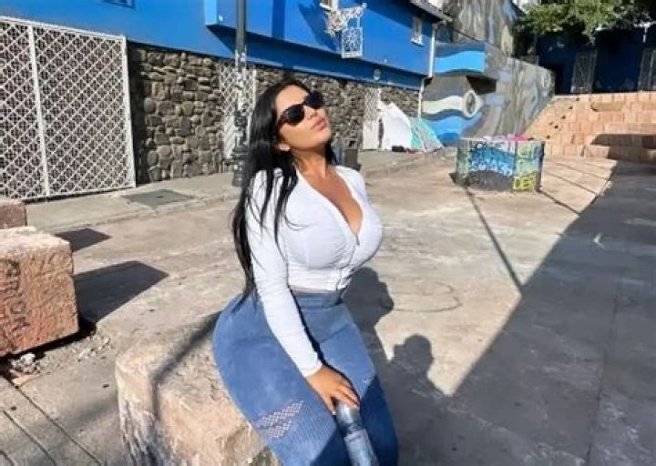 Meet Alejandra Quiroz Podcast Host & Filmmaker SHOUTOUT LA