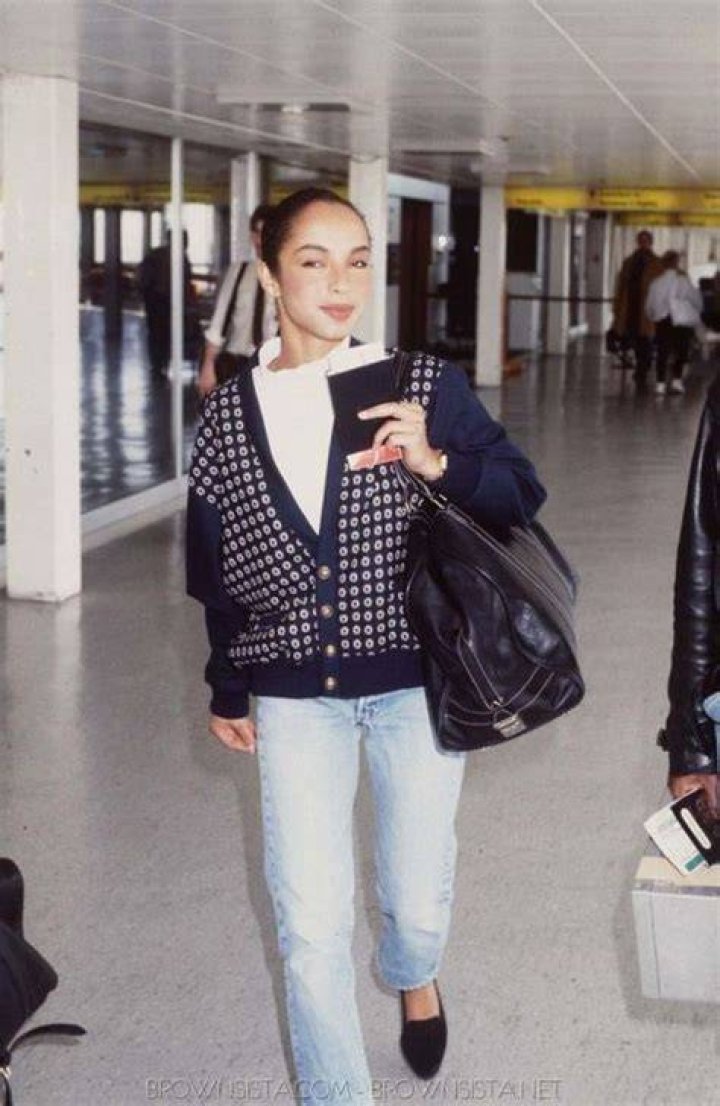 Sade Adu at Heathrow Airport, 1988 Sade adu, Sade, Sade husband