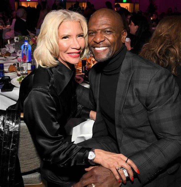 Terry Crews e a esposa Rebecca enfrentaram muitos altos e baixos em seu