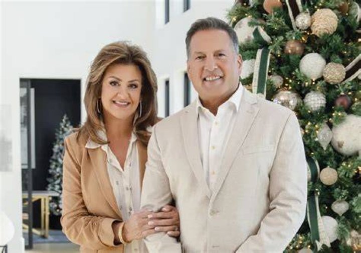 The Untold Truth Of Dr. Doug Weiss's Wife