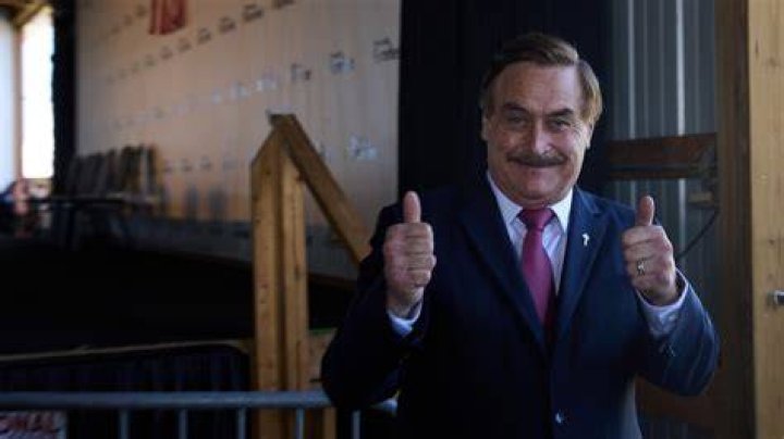 Who is Mike Lindell's exwife Dallas Yocum? Sidomex Entertainment